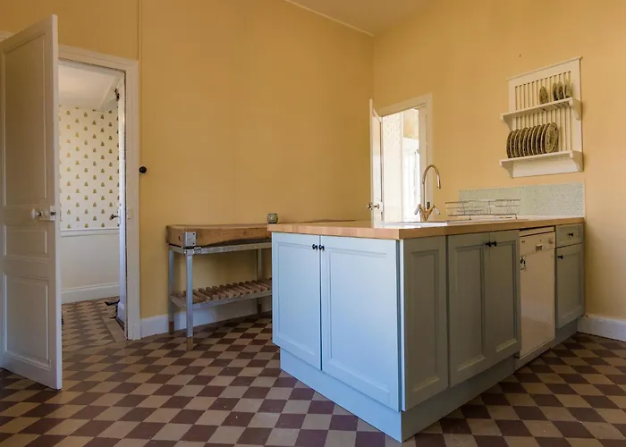 Stylish Mansion In *